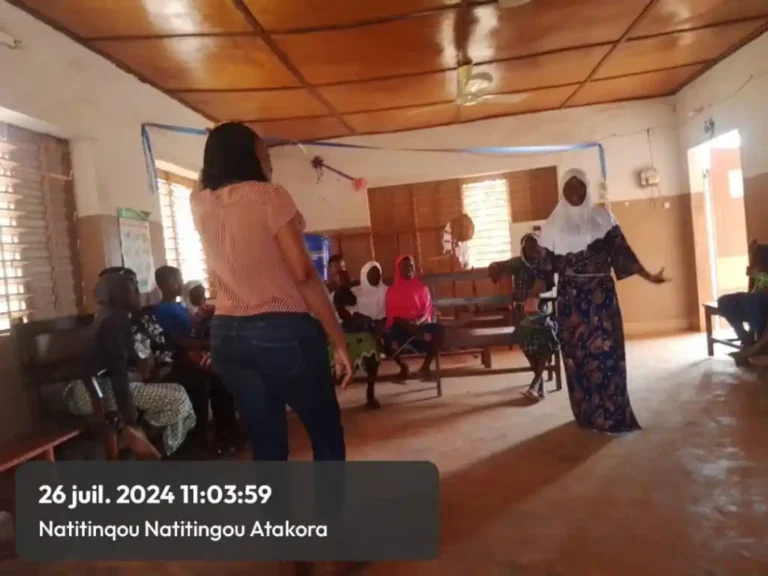 Politique/Moele Bénin : La vice-présidente chargée de la Culture en contact avec les groupements de femmes de Natitingou et environs