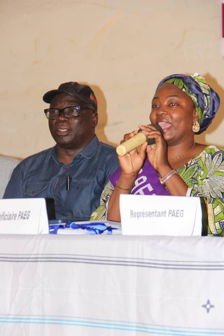 Sensibilisation contre la dépigmentation : Faridatou ZACHARI TRAORÉ envoie 50 jeunes ‹‹ambassadrices›› en mission.