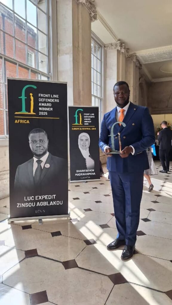 Prix Front Line Defenders pour les Droits Humains : le Béninois Luc Agblakou sacré lauréat de l&rsquo;édition 2025