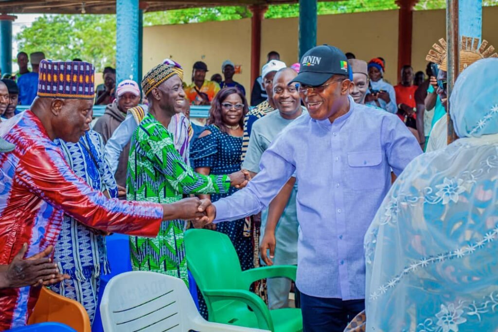 Présidentielle 2026 : Après le choix du duo AGBODJO-LODJOU Dame Malyatou Dramane rend hommage à Éric Houndété et des autres cadres du parti.