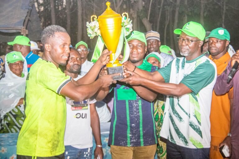 Parakou/Communales 2026: Autour de Zul-Kifly Zakari, le Bloc Républicain en démonstration de force et appelle la jeunesse à voter utile le 11 janvier 2026.