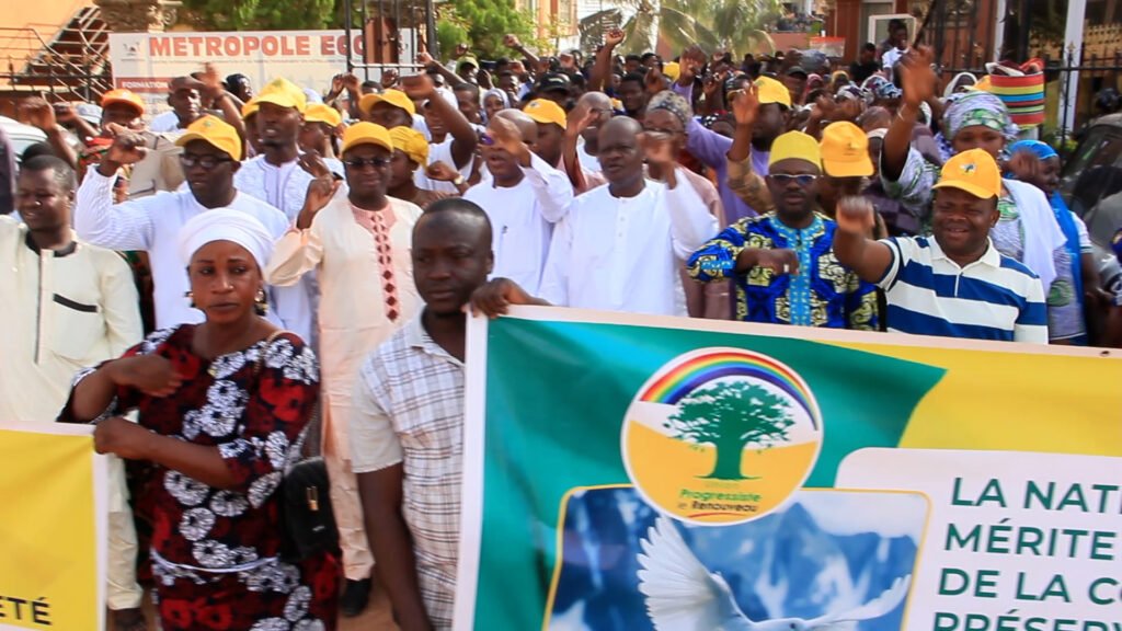Coup d&rsquo;État manqué au Bénin : L&rsquo;Union Progressiste le Renouveau et les populations de Parakou condamnent et affirment leur soutien au Président Patrice TALON.