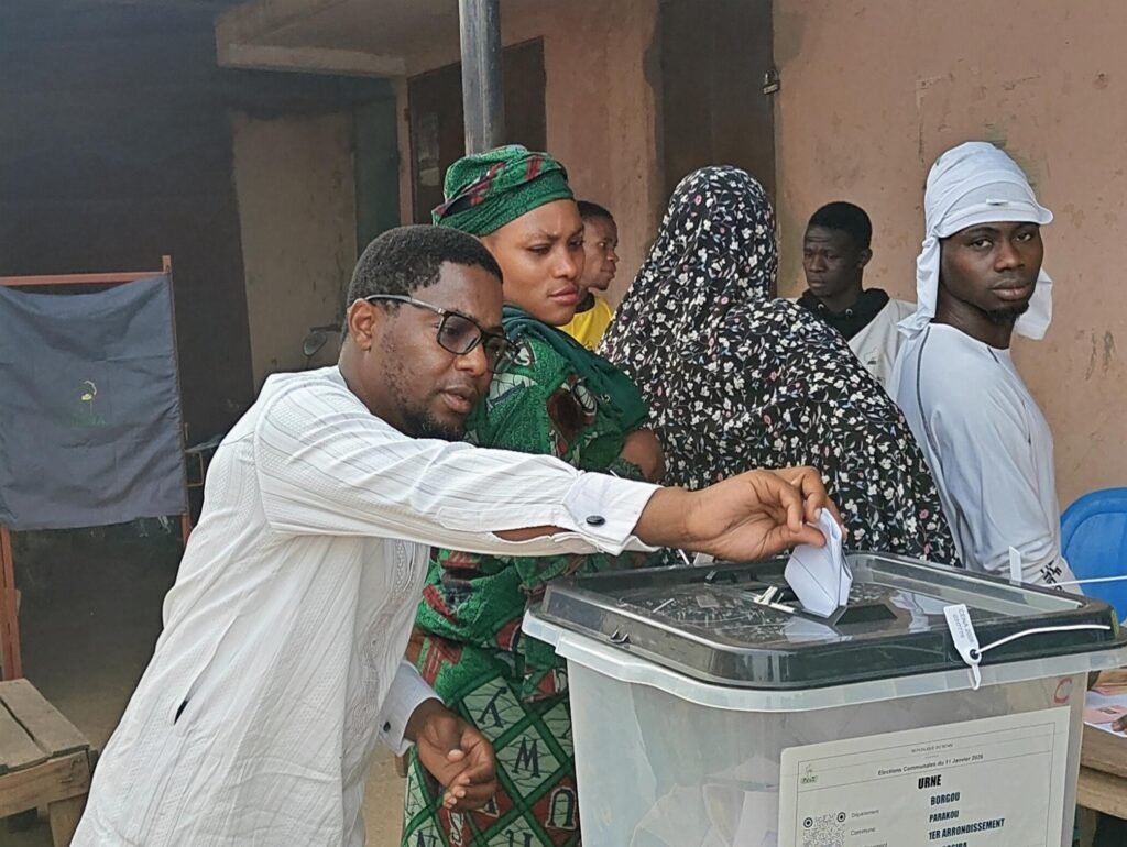 Parakou/11 janvier 2026: Le candidat Dassouki ISSIFOU SIDI tête de liste du Bloc Républicain accomplit son devoir civique à Kabassira