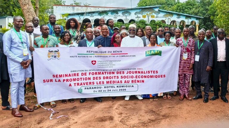 Médias et droits socio-économiques : La HAAC mise sur la professionnalisation des journalistes béninois à travers une formation Parakou